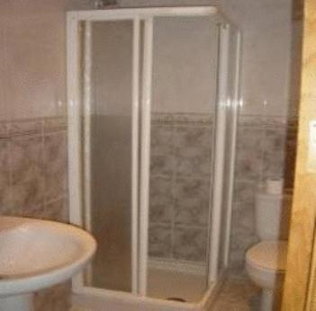 מדריד Hostal Emilio Barajas מראה חיצוני תמונה
